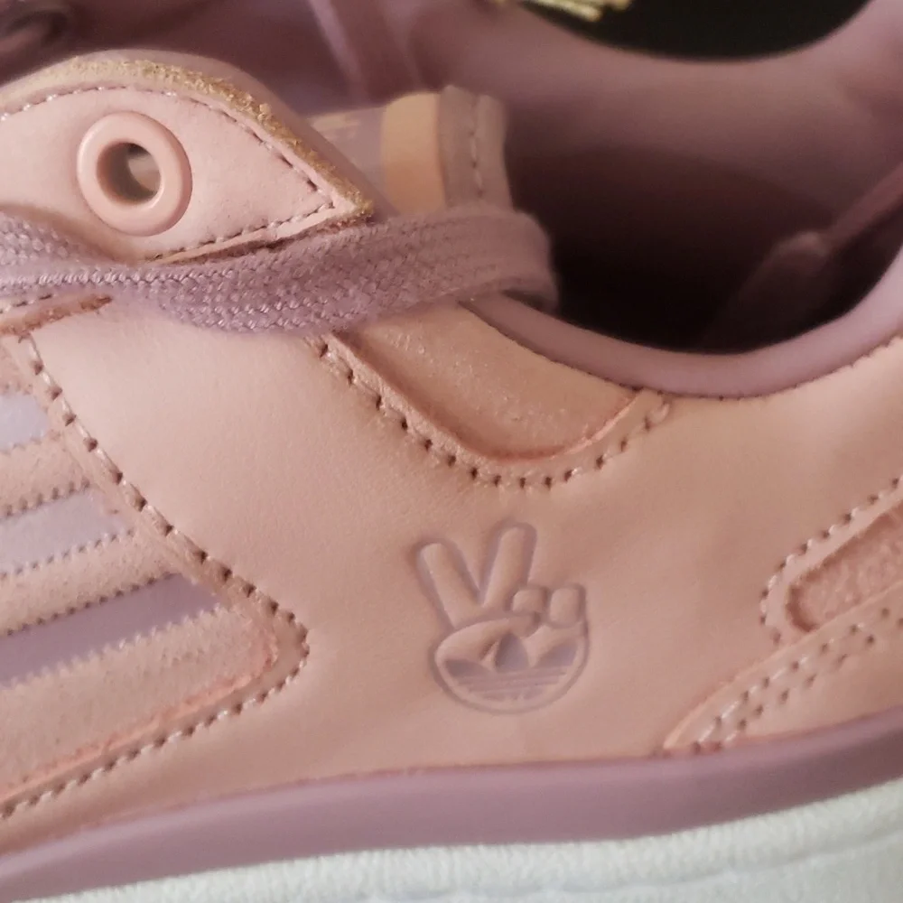 New Adidas Forum Bold Pink Womens 6.5 Sneakers Streetwear Casual Everyday Sporty